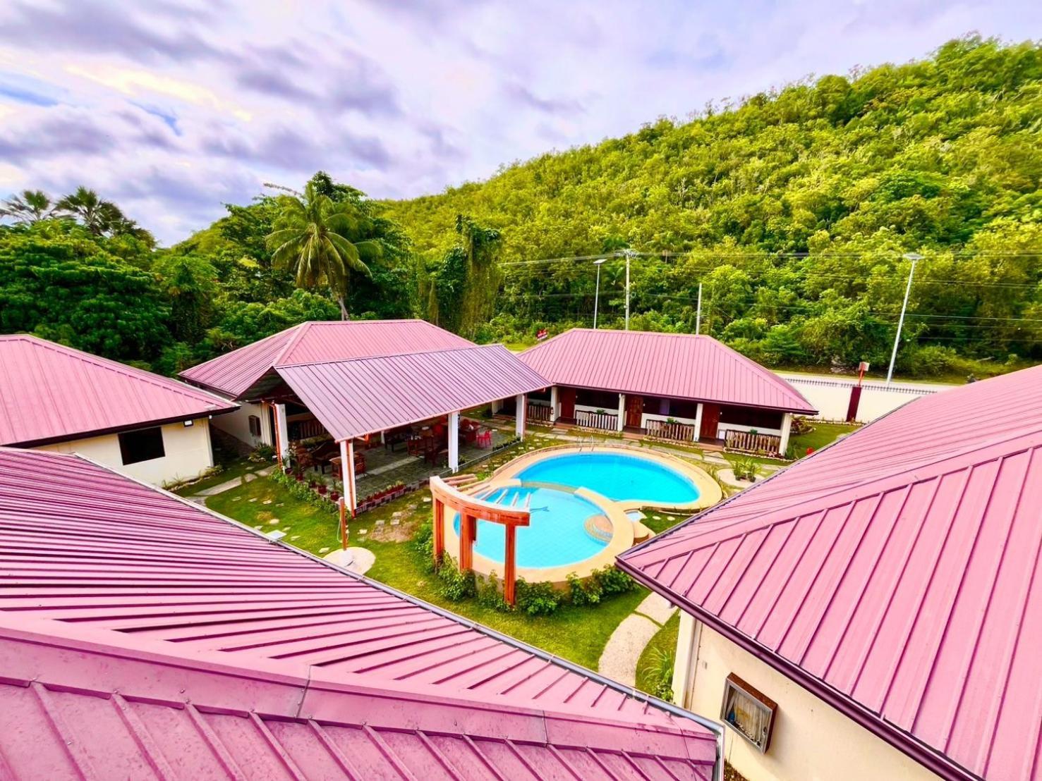 Chiisai Natsu Resort Bolod  Exterior photo